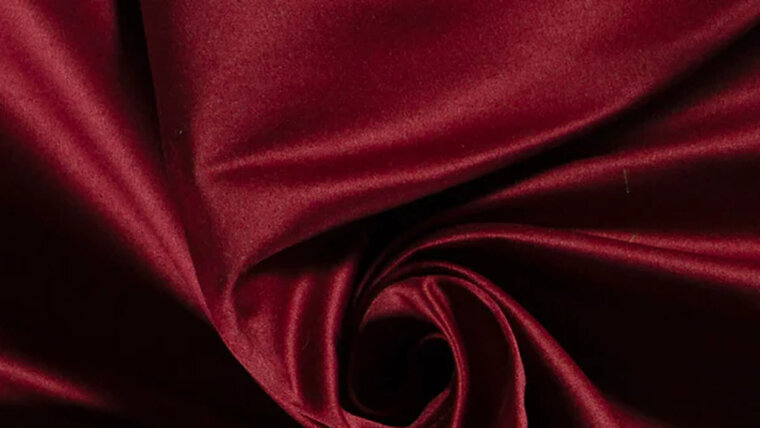 Bordeaux rode uni satijn duchesse kopen bij Stoffenwinkel Online