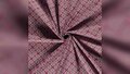 Roze katoenen stof met abstracte figuren kopen bij Stoffenwinkel Online